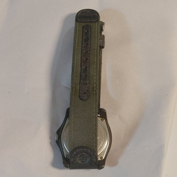 Timex Expedition Mens Watch Vintage Camper Brown Leather Green Fabric Strap 39mm - Picture 8 of 11